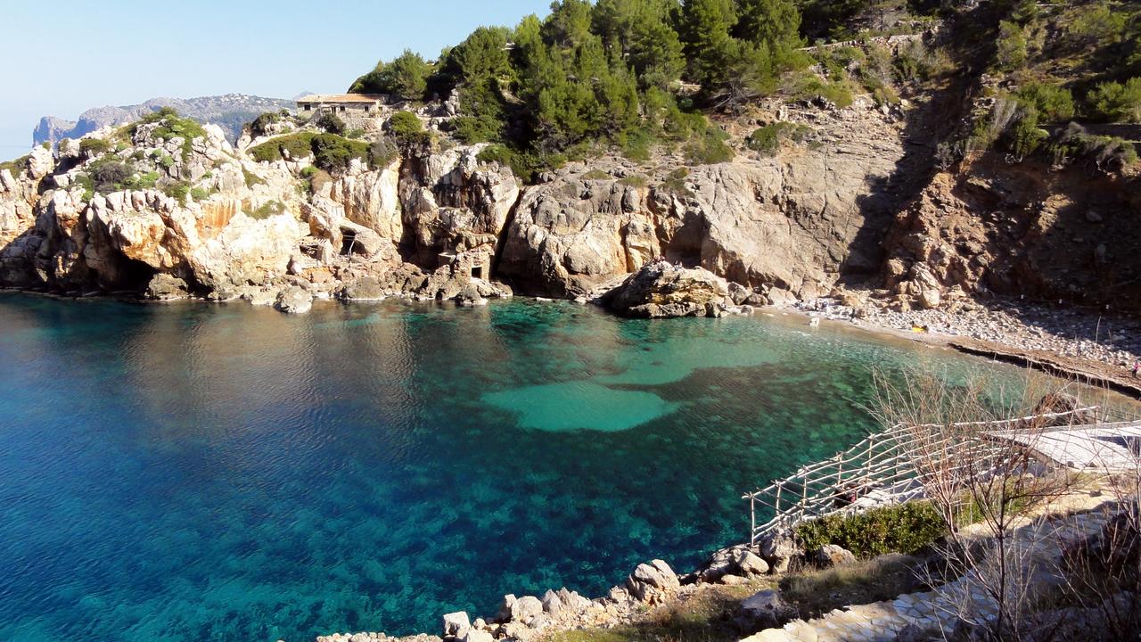 CALA DEYA